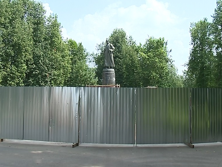 В Иванове завершается реставрация памятника Михаилу Фрунзе
