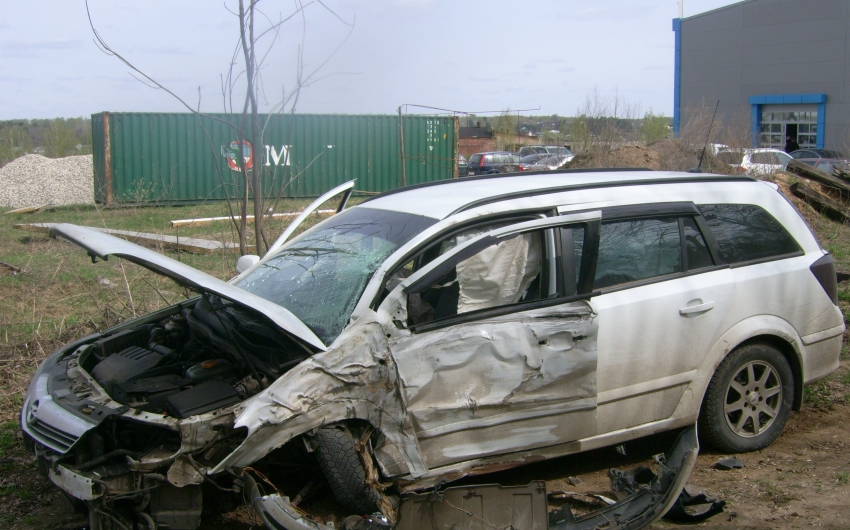 В Кинешме травмы получил водитель, обгонявший учебный автомобиль (ФОТО)