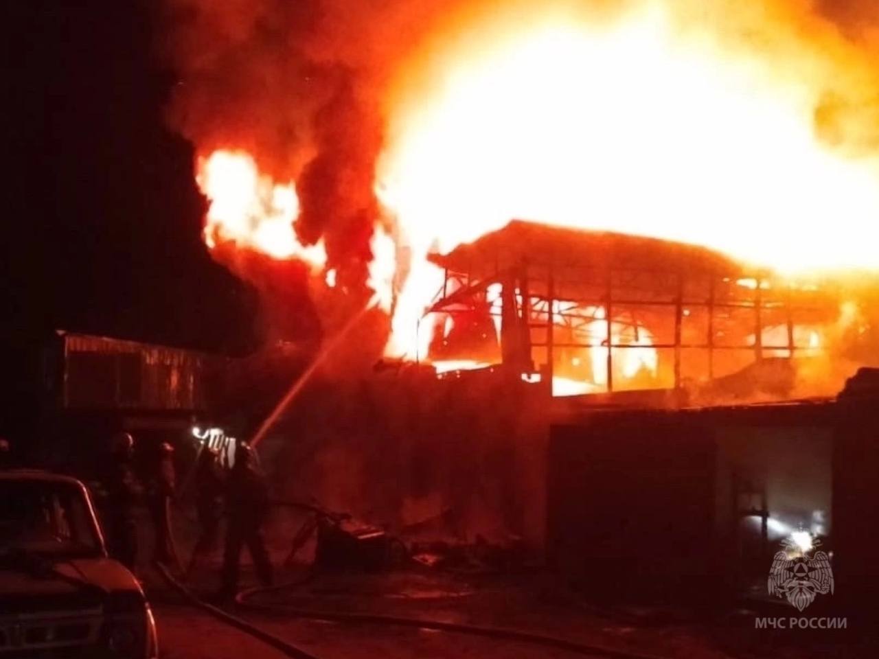 За минувшие сутки спасатели в Ивановской области 21 раз выезжали на тушение пожаров