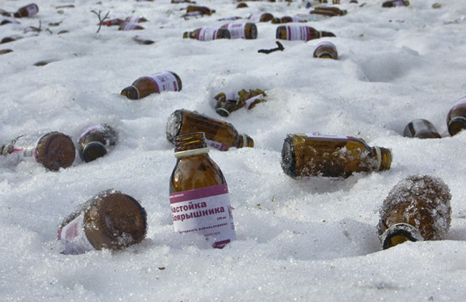 Роспотребнадзор не исключает приостановку продажи непищевых спиртосодержащих жидкостей в регионах России