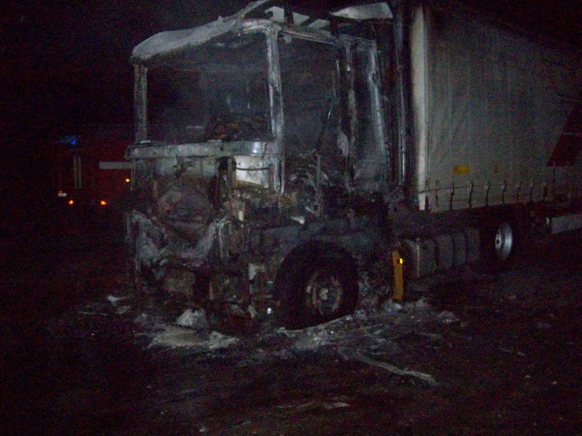 В Ивановской области ночью сгорел грузовик (ФОТО)