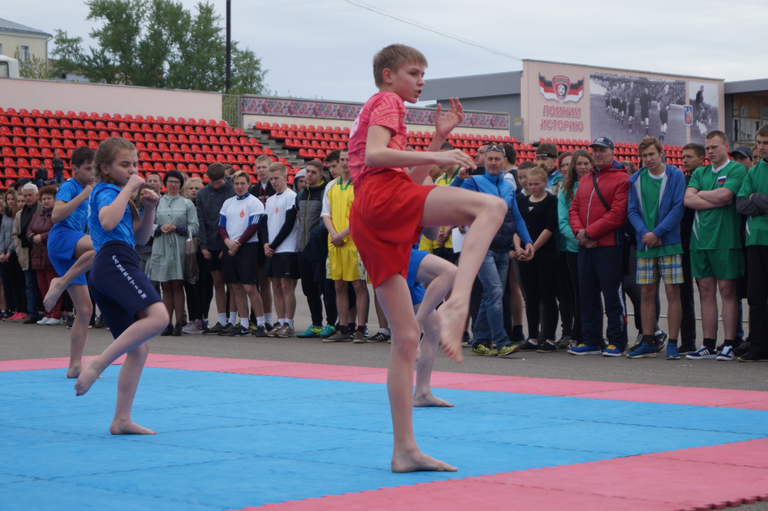 Областные соревнования по легкой атлетике среди студентов открыты в Иванове