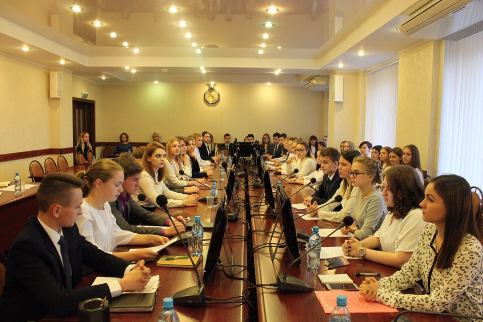 Помогать депутатам Ивановской городской думы будут их юные коллеги