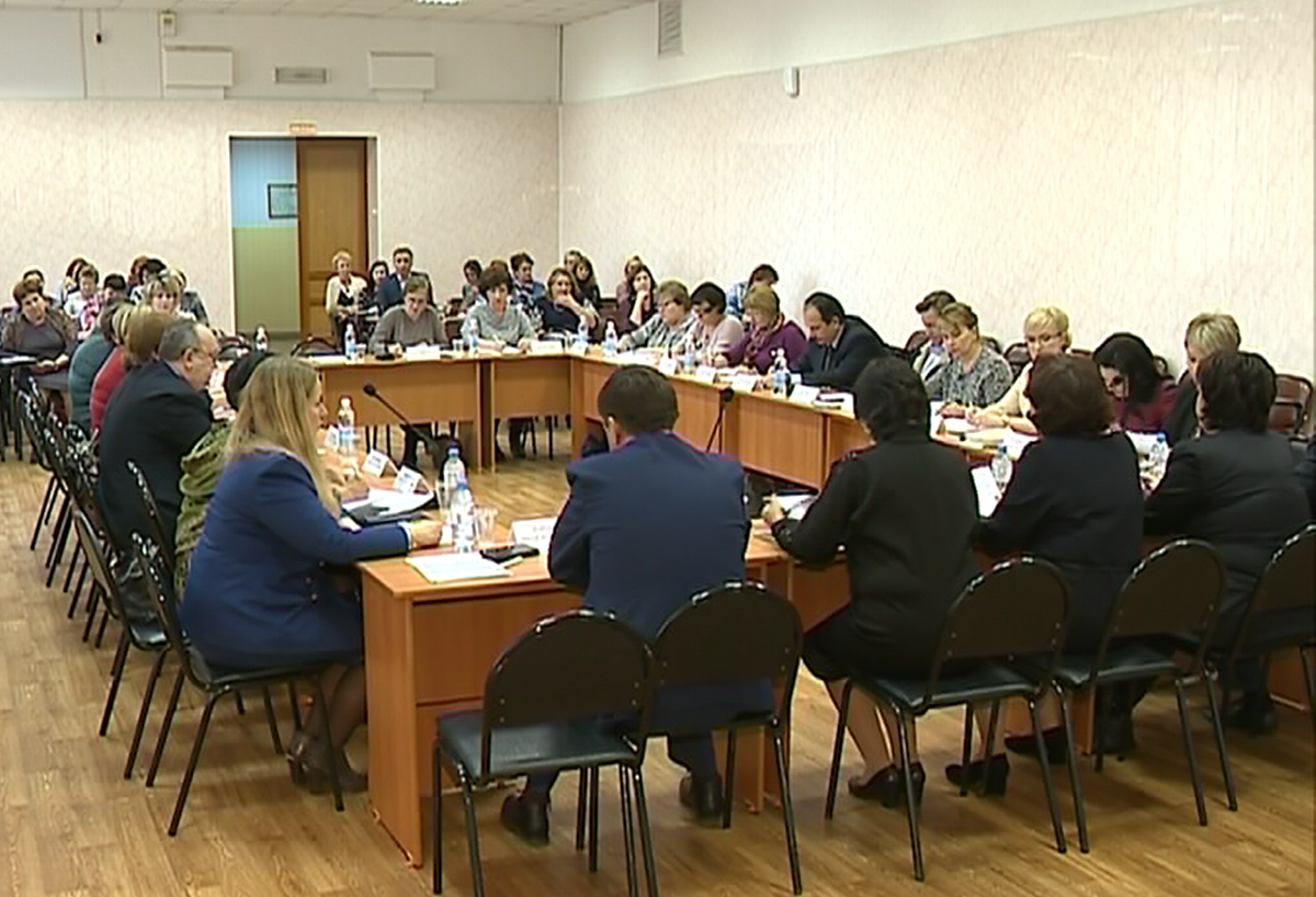 В Иванове обсудили вопросы контроля, доступности и качества питания в детских учреждениях