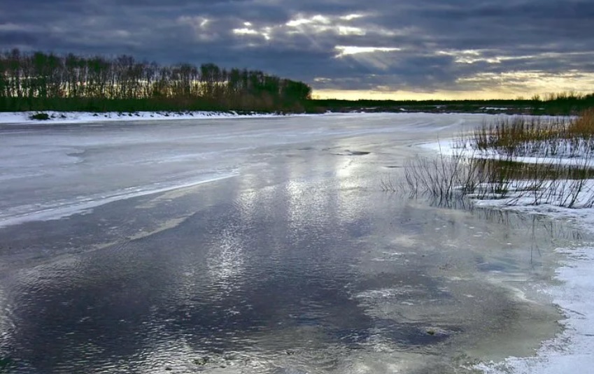 С начала ноября в Ивановской области выявлено уже два случая выхода рыбаков на тонкий лед