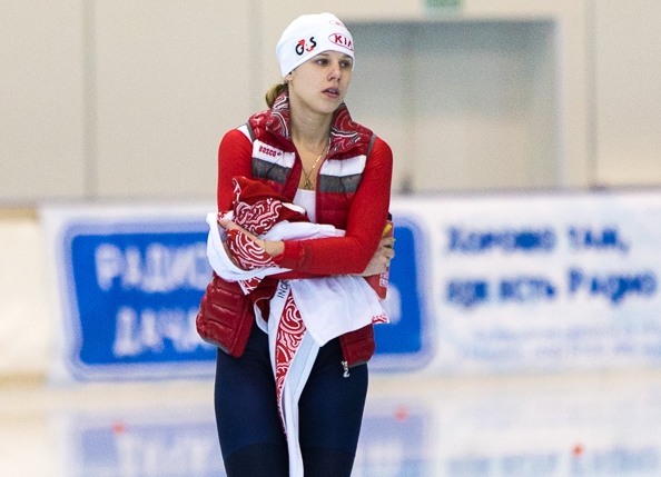 Ивановка Елена Сохрякова завоевала бронзу на этапе Кубка мира по конькобежному спорту