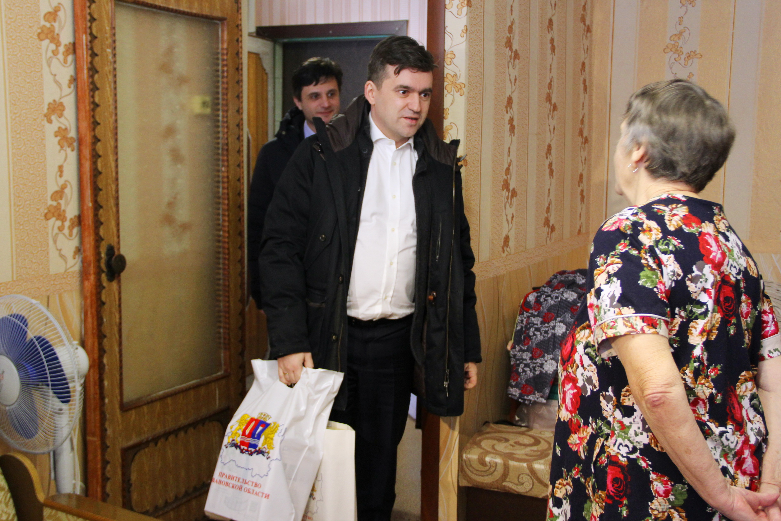Глава региона лично проверил, как идет переселение юрьевчан, пострадавших в результате обрушения дома