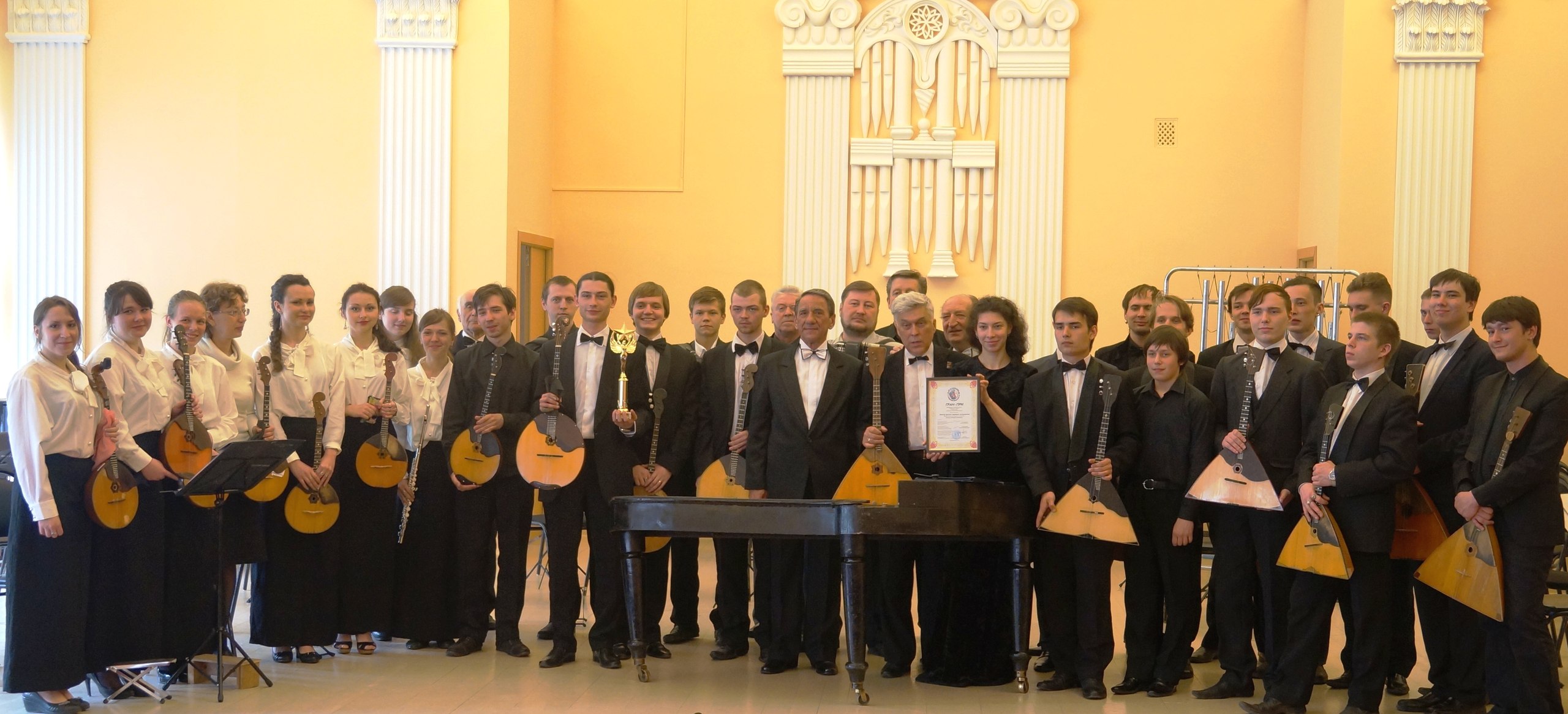 Оркестр народных инструментов Ивановского музучилища успешно выступил на межрегиональном конкурсе в Нижнем Новгороде 