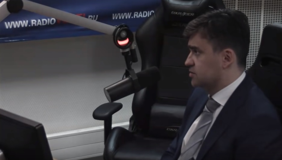 Станислав Воскресенский ответил на вопросы Владимира Соловьева в прямом эфире радио «Вести FM»