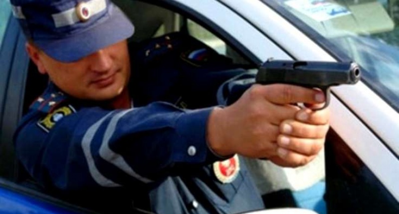 Ивановские сотрудники ДПС применили табельное оружие для задержания водителя