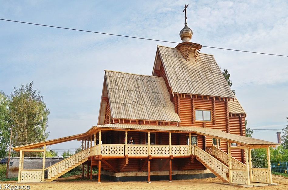Рядом с Шуей открыли новый деревянный храм (ФОТО)