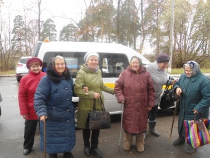 Дополнительные медицинские осмотры проходят пожилые жители Лухского района