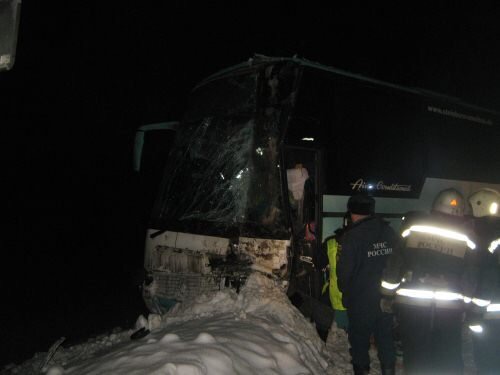 В Нижегородской области перевернулся автобус, следовавший из Иванова 