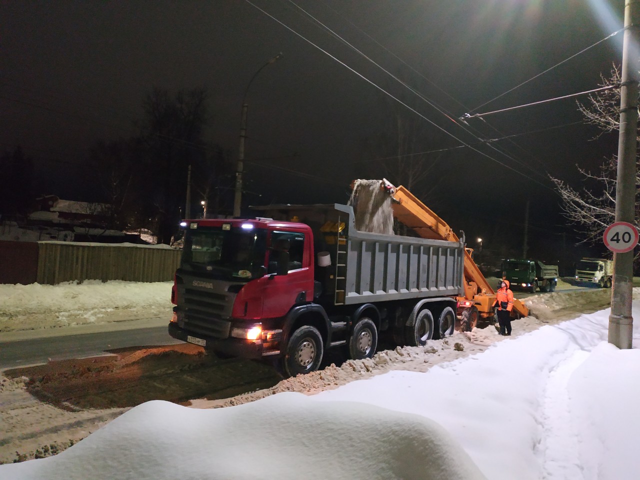 Комбинированные машины в Иванове будут сгребать снега к обочинам