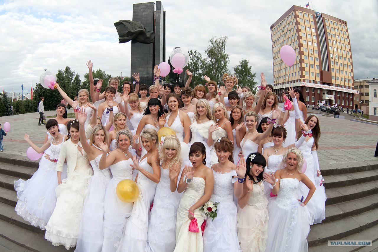 Город невест это. Город Иваново город невест. Иваново столица невест. Парад невест Иваново 2023.