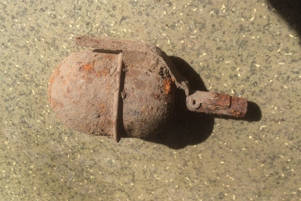 В Иванове у жилого дома найдена боевая граната