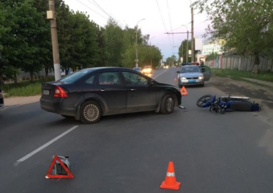 12-летний велосипедист и 47-летний мотоциклист получили травмы в авариях, которые случились в Ивановской области