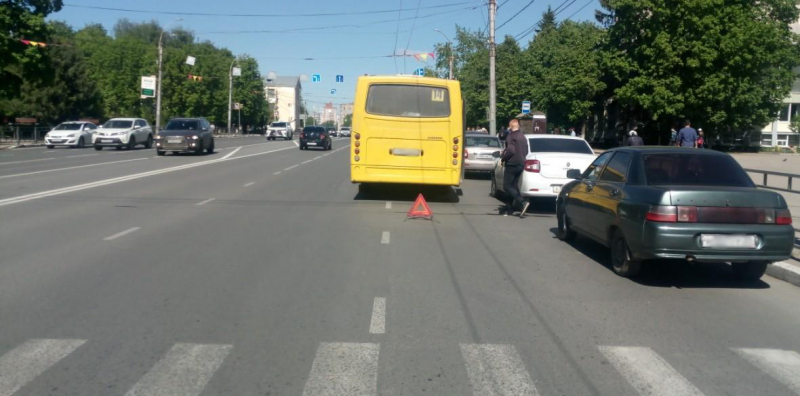 В Иванове столкнулись два автобуса