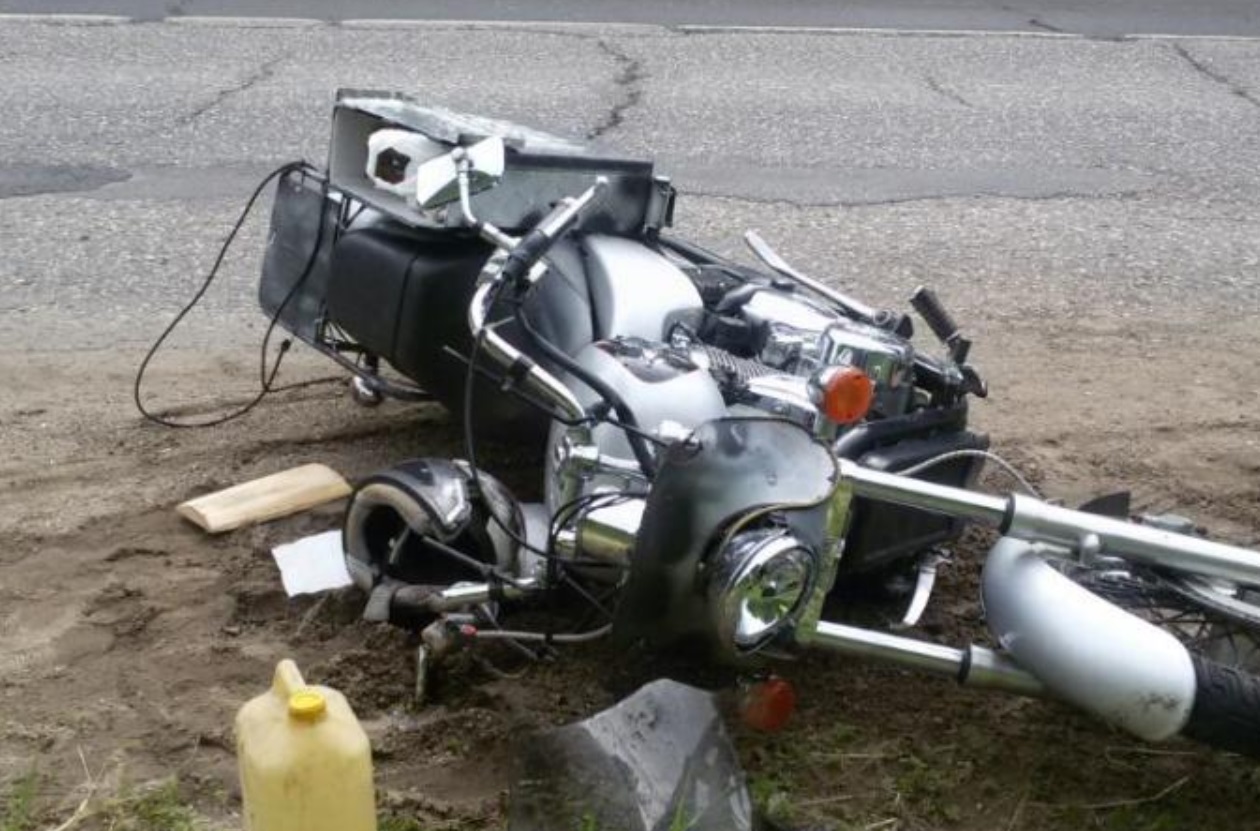 Мотоциклист из Ярославской области упал на трассе в Ивановском районе (ФОТО)