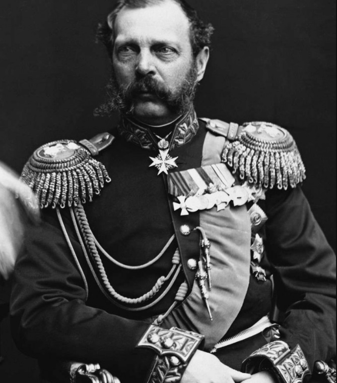 В Ивановской области установили бюст императора Александра II