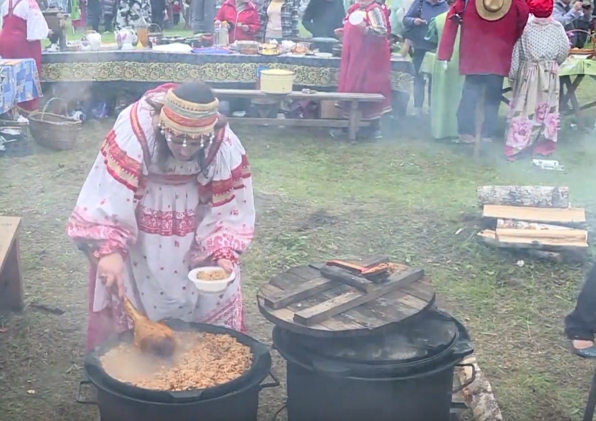 На гастрономическом фестивале в Ивановской области представили блюда с национальным колоритом