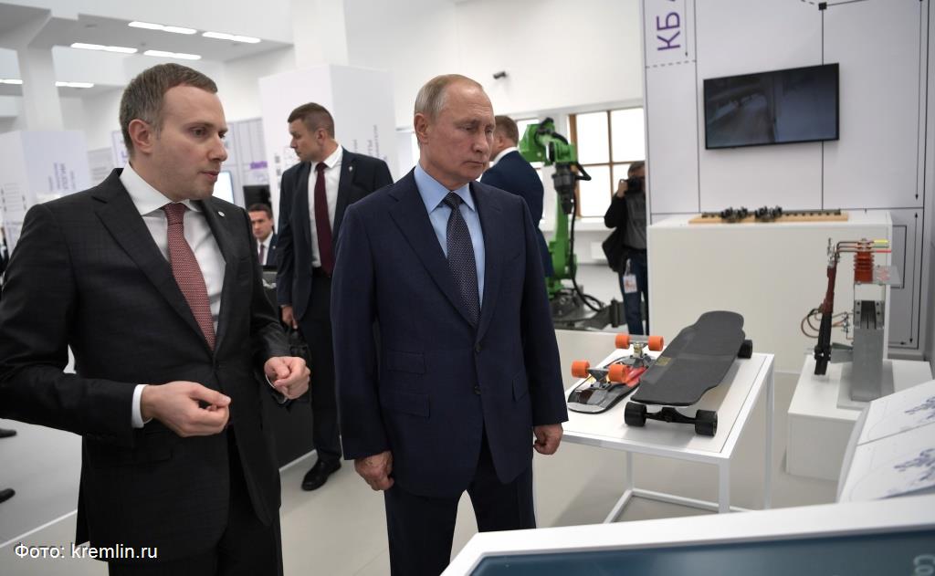 Владимиру Путину показали разработки Ивановской композитной мануфактуры