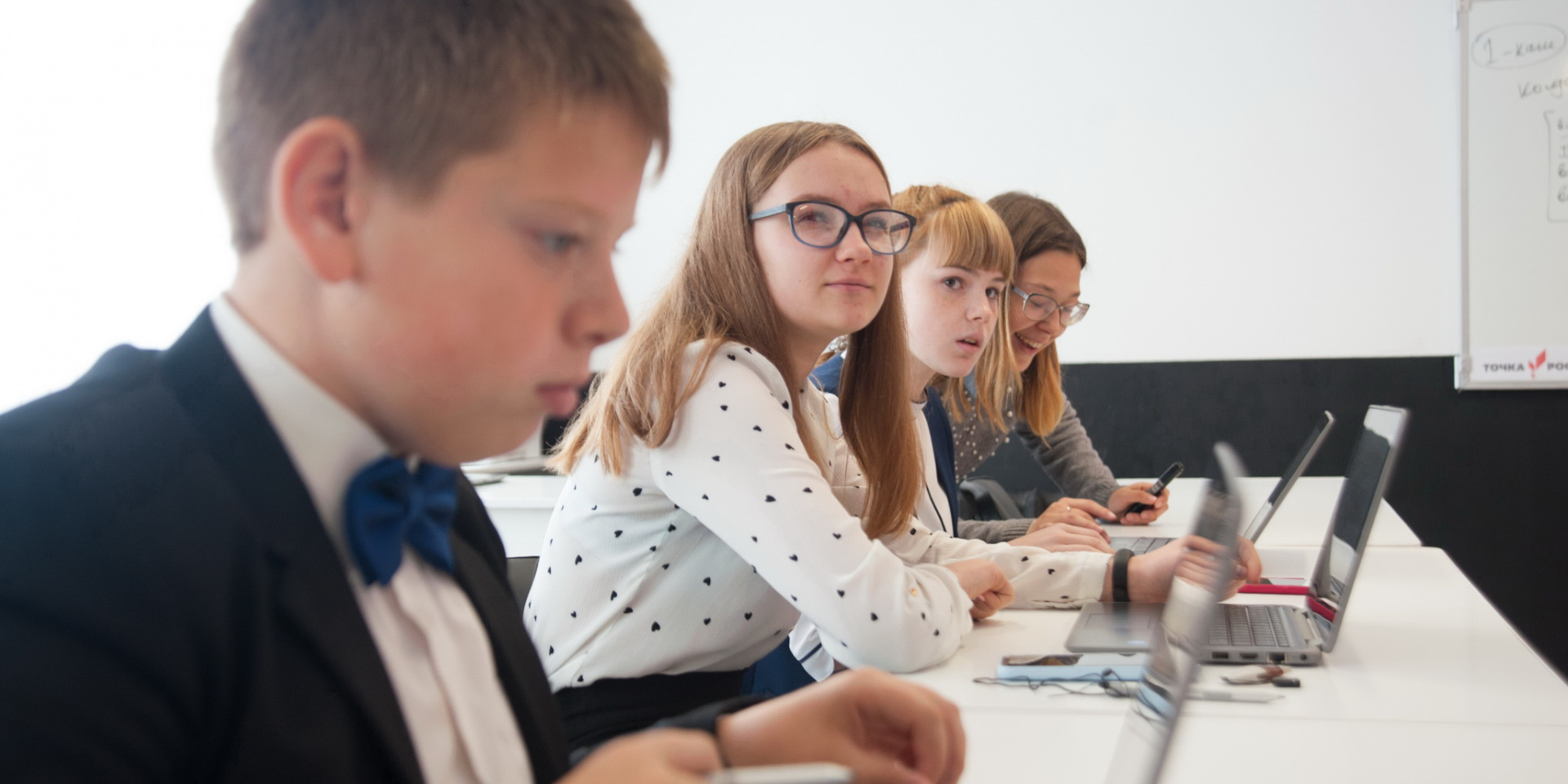 Более половины школ Ивановской области получат новые компьютеры