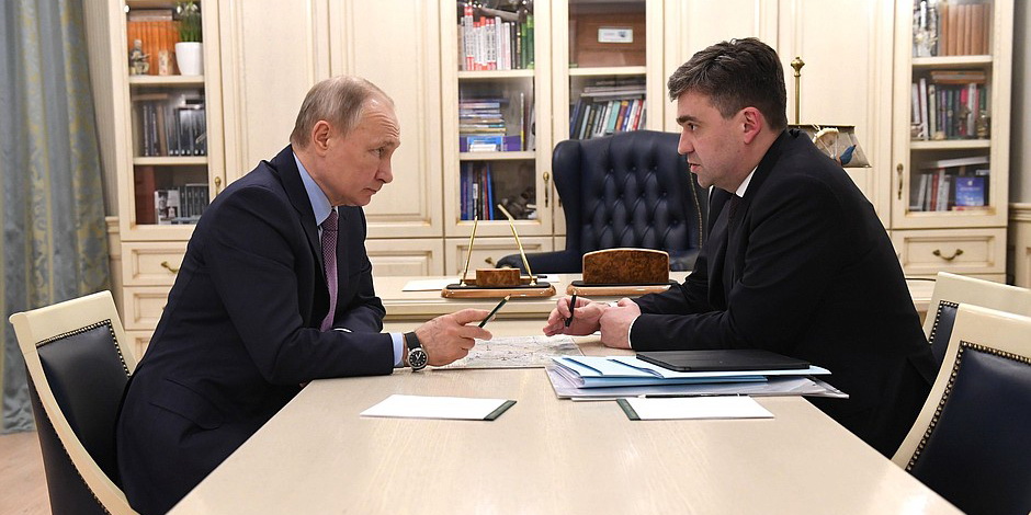 Президент России Владимир Путин провел встречу с губернатором Ивановской области Станиславом Воскресенским