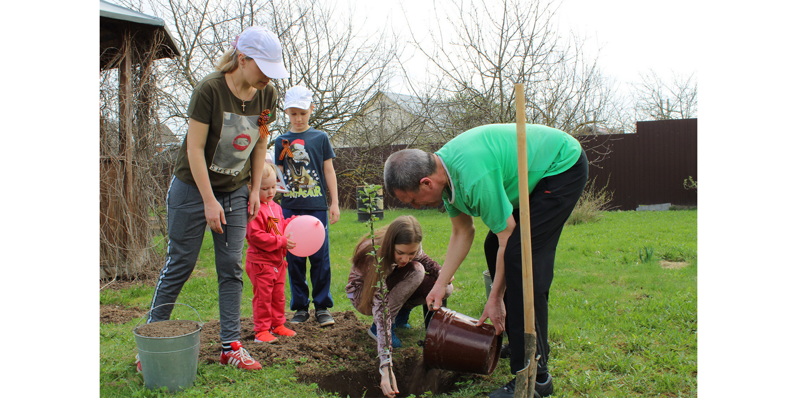 Жители Ивановской области посадили «Деревья Победы»