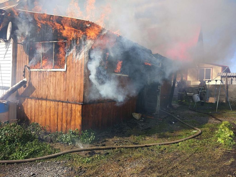 В Ивановской области при пожаре погибли взрослый и ребенок