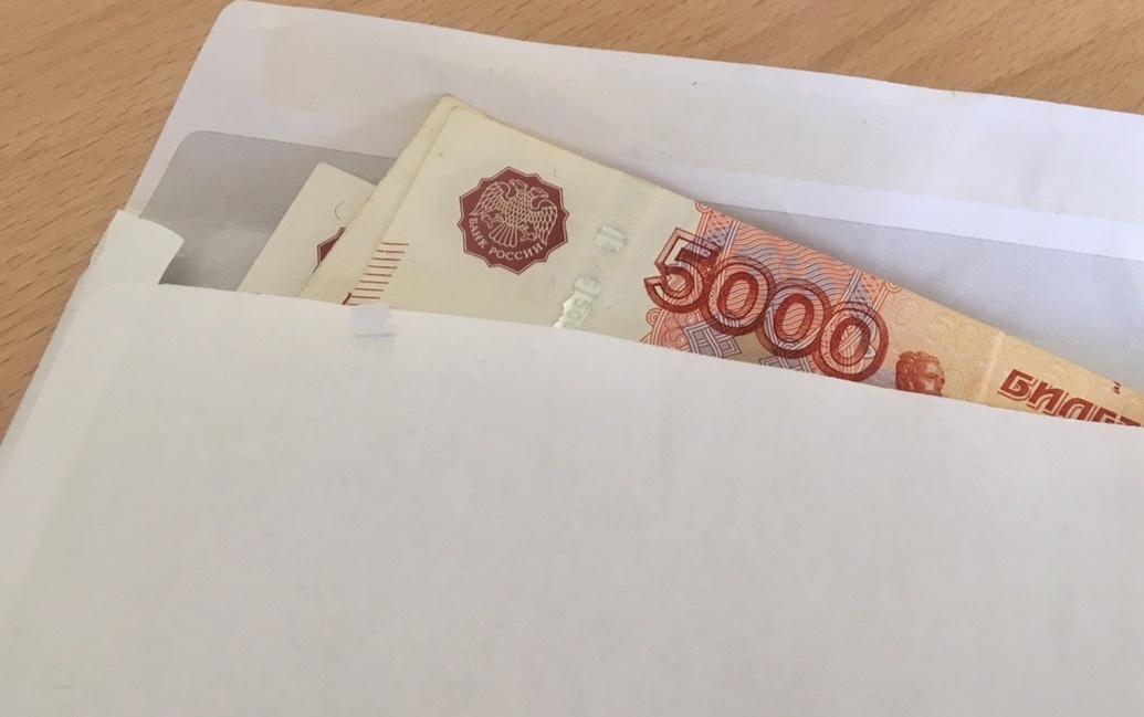 В Иванове с экс-полицейского взыскали сумму полученных взяток 