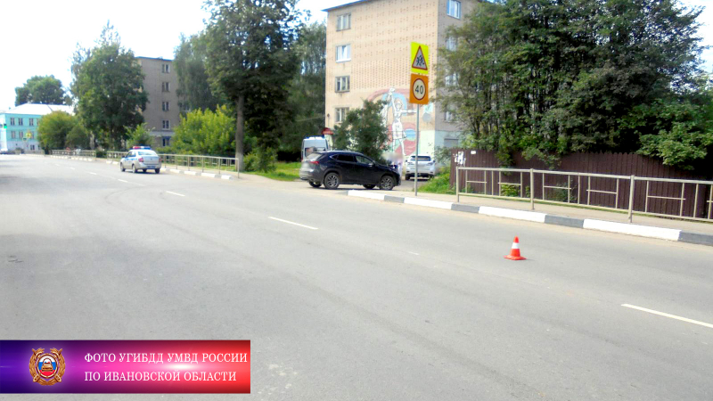В Приволжском районе 8-летний мальчик попал под колеса автомобиля 
