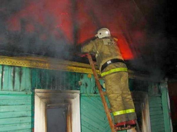 В Кинешме при пожаре в нежилом доме погиб мужчина