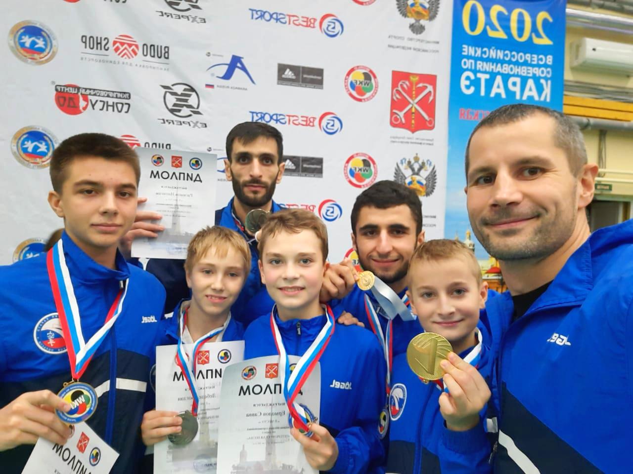 Сборная Ивановской области завоевала семь медалей на всероссийских соревнованиях по каратэ
