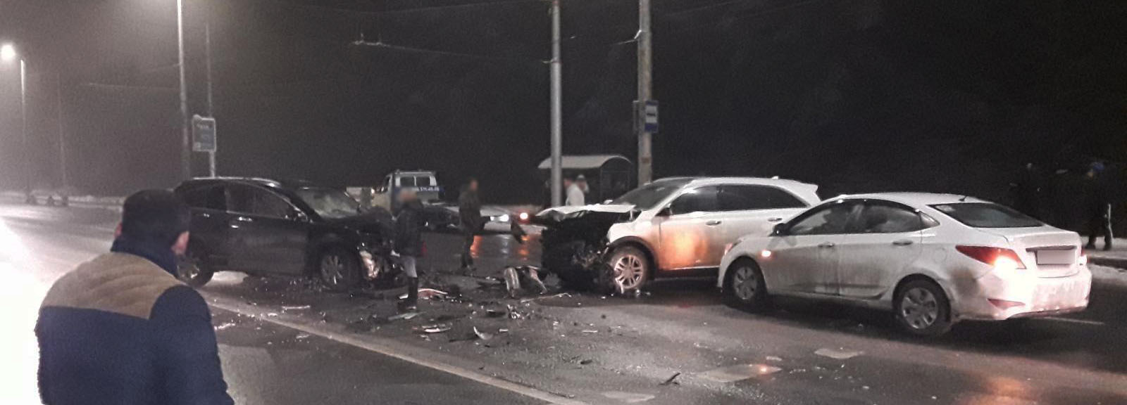 На Кохомском шоссе в Иванове столкнулись три машины