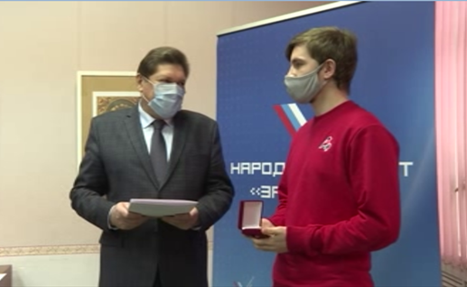 В Ивановской области наградили 218 волонтеров