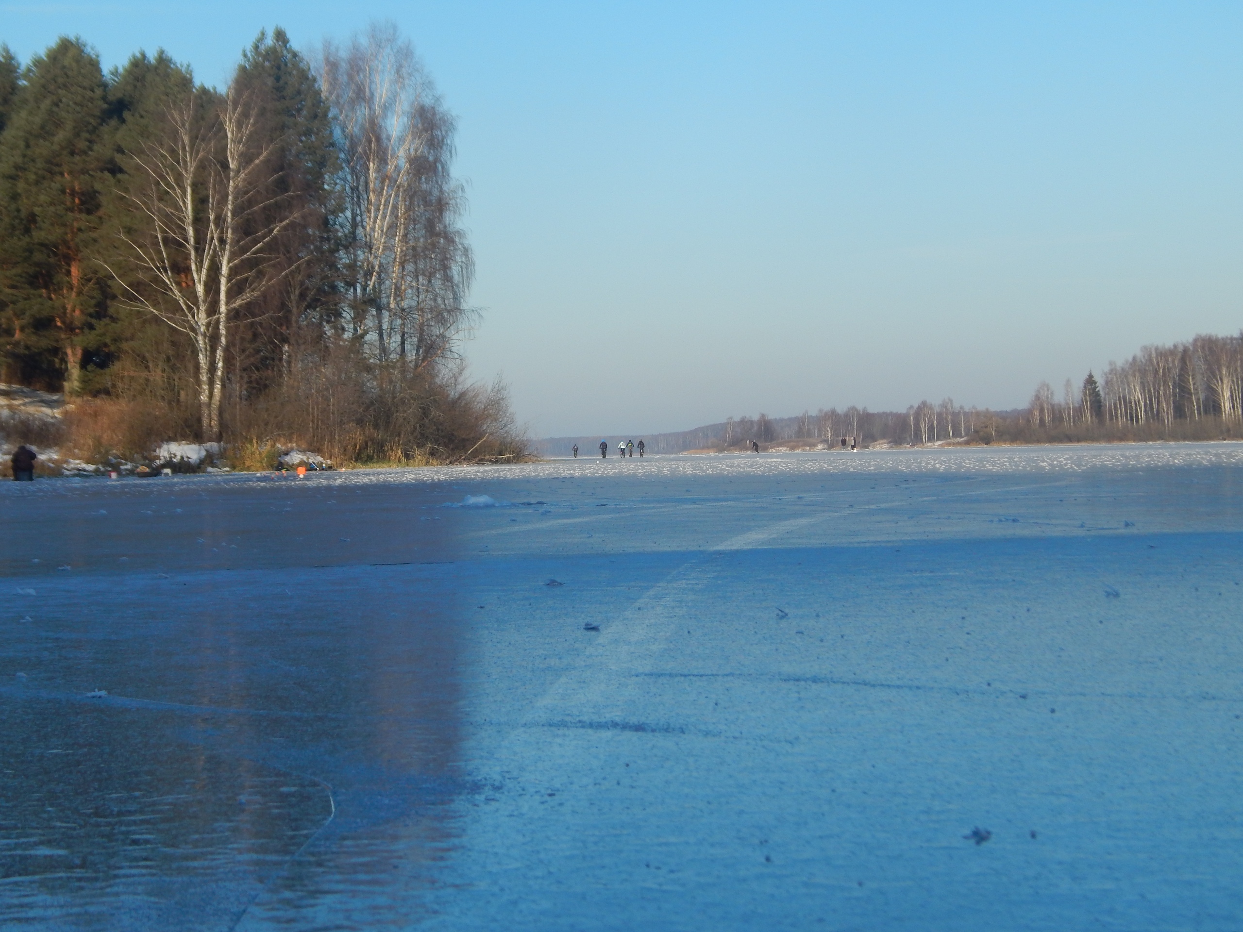 Ледовое озеро
