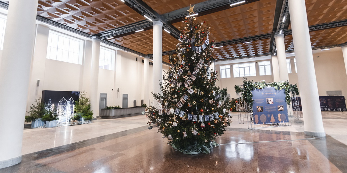 В ивановском ж/д вокзале работает выставка «Путешествие в Рождество»