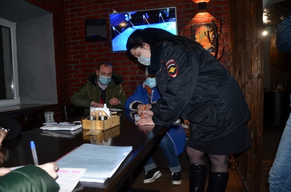 В суд отправили дела по двум кафе в Ивановской области, в которых незаконно проводили корпоративы