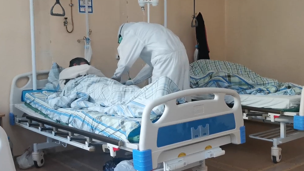 Об обновлённом портрете пациента ковид-госпиталя рассказал главный врач Ивановской области