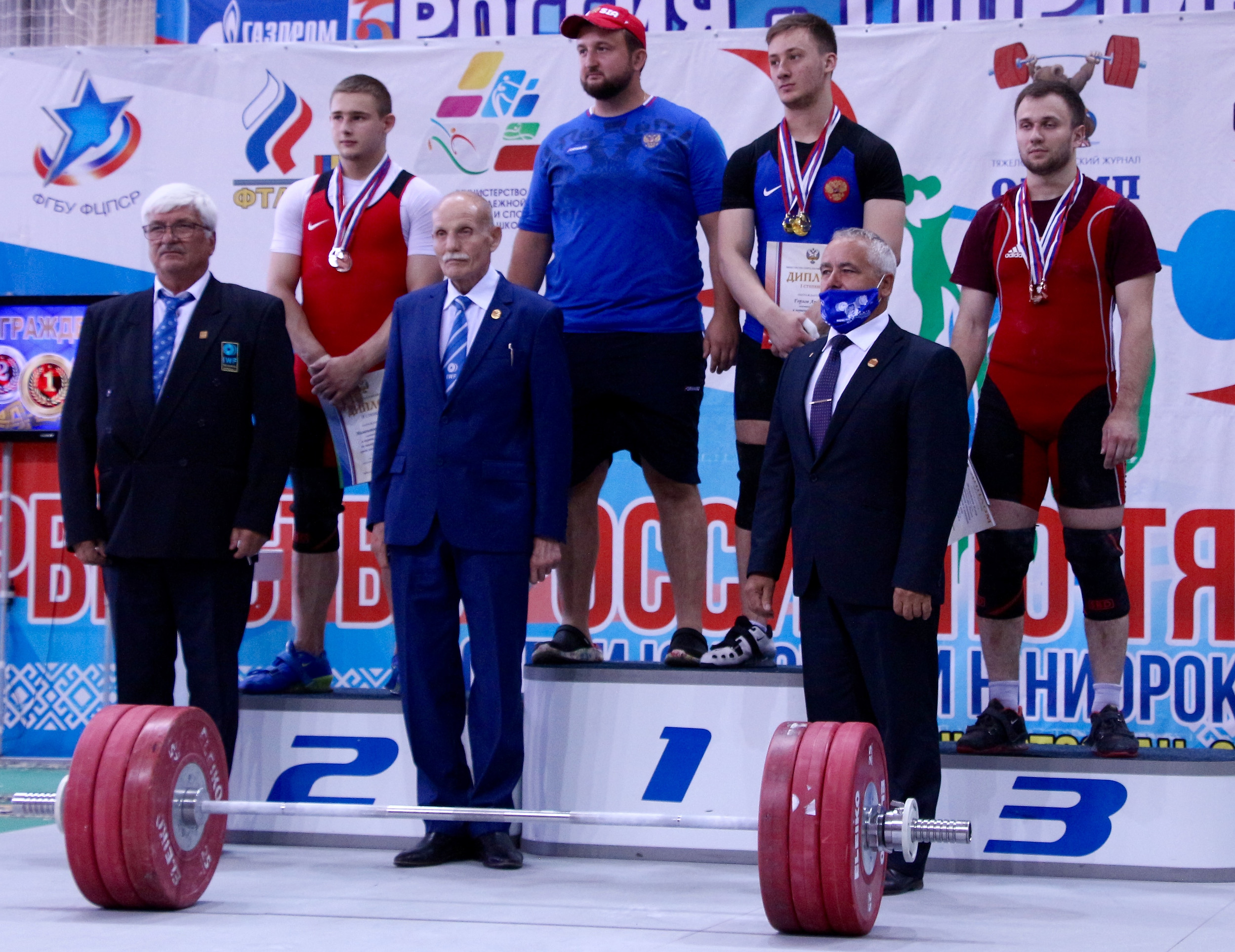 Спортсмен из Заволжска стал серебряным призером Первенства России по тяжелой атлетике