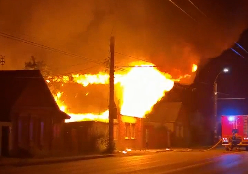 Ночью в Иванове произошёл крупный пожар