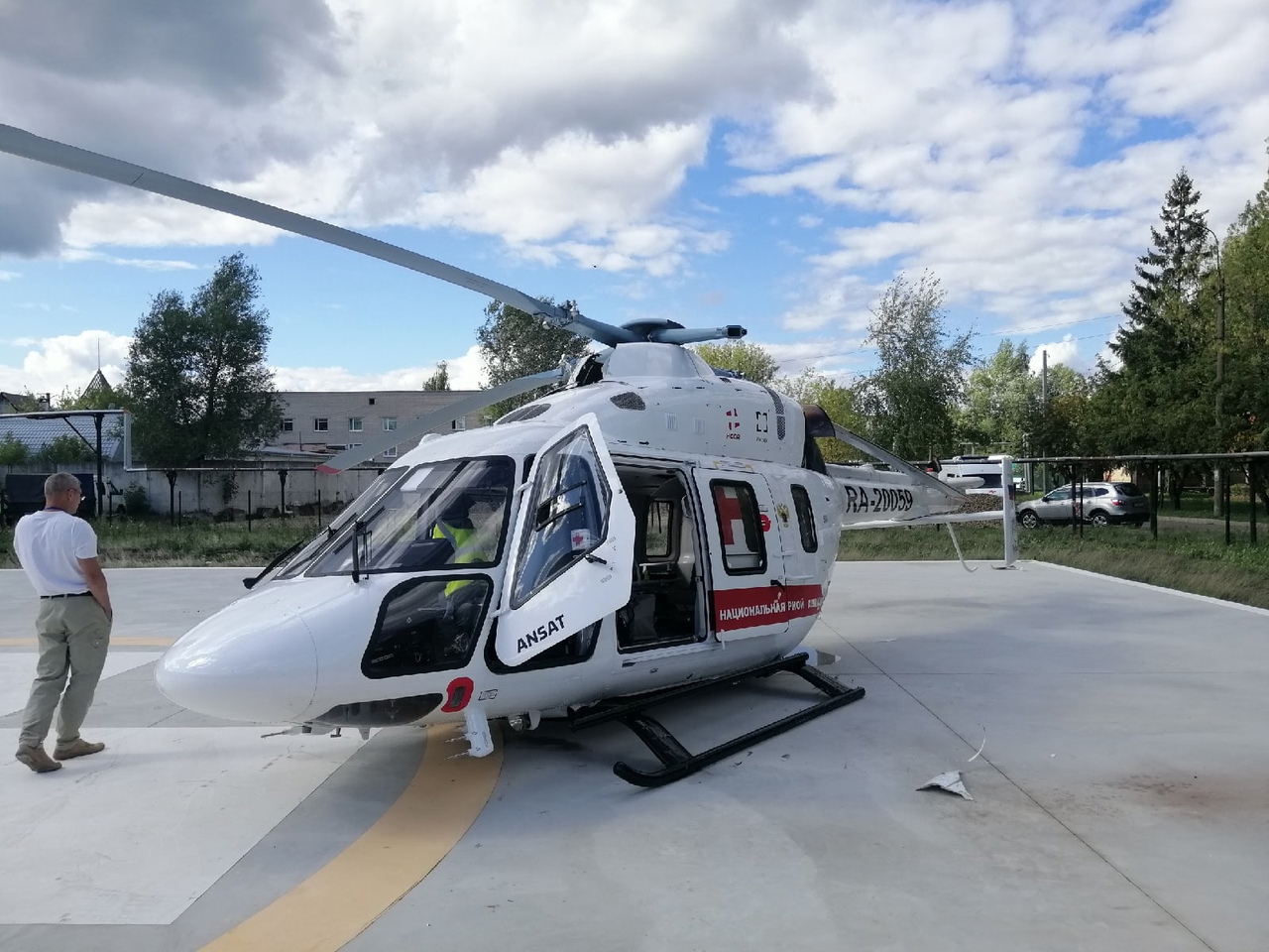 В Ивановской области у вертолёта санавиации при посадке оторвало лопасть 