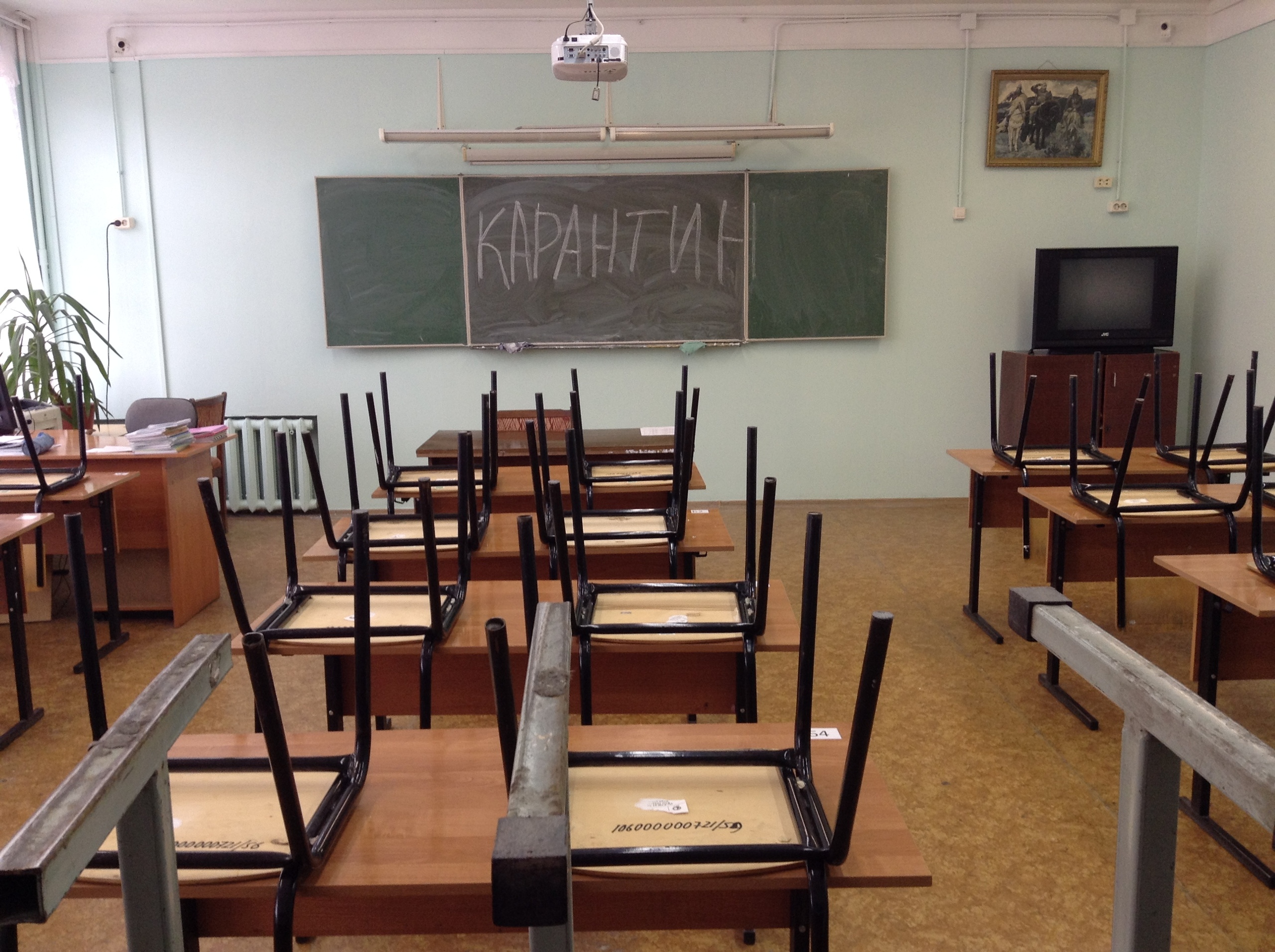 В Ивановской области 6 школ закрыли на карантин по ОРВИ и гриппу