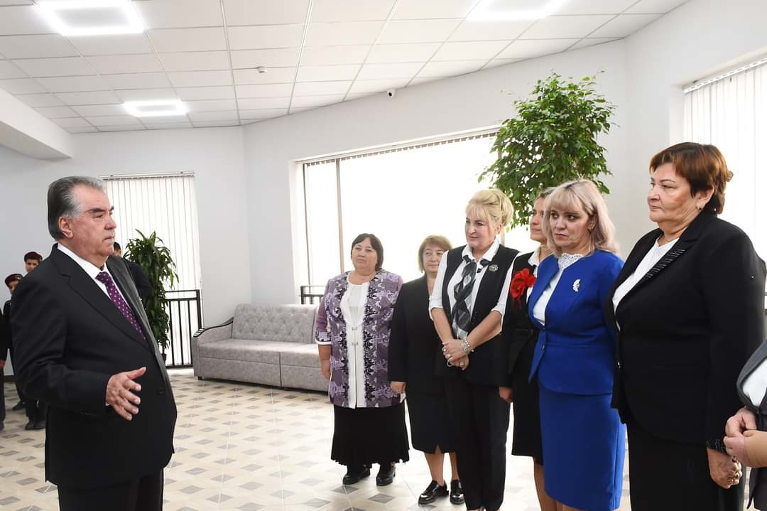 Ивановские учителя встретились с президентом Таджикистана