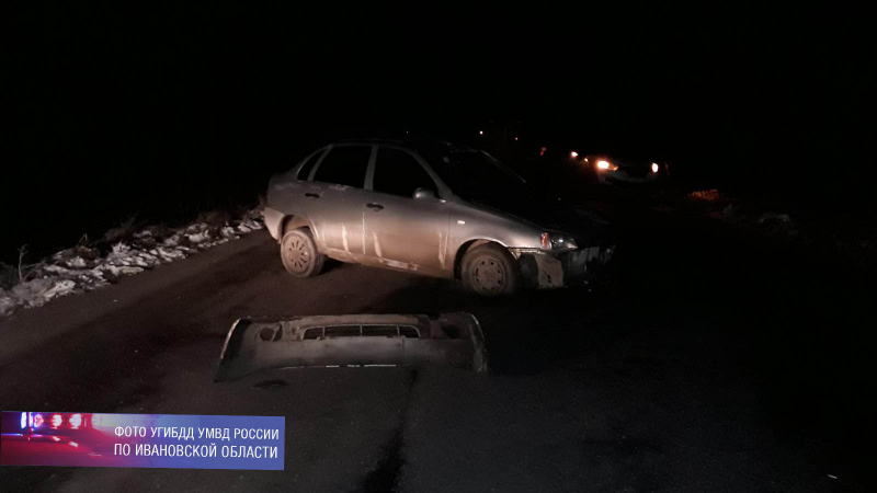 Водитель легковушки в Ивановском районе пострадал в ДТП с трактором