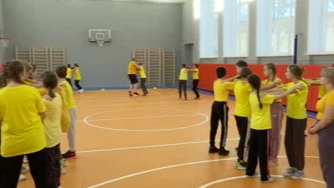 В 65-й школе Иванова открыли новый спортзал (видео)