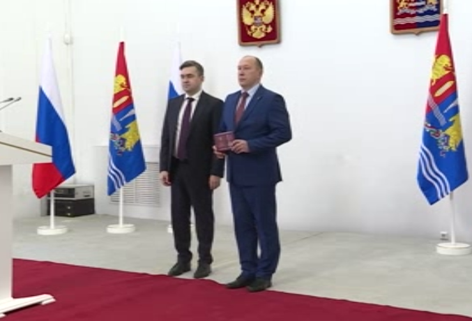 Губернатор вручил государственные награды жителям Ивановской области