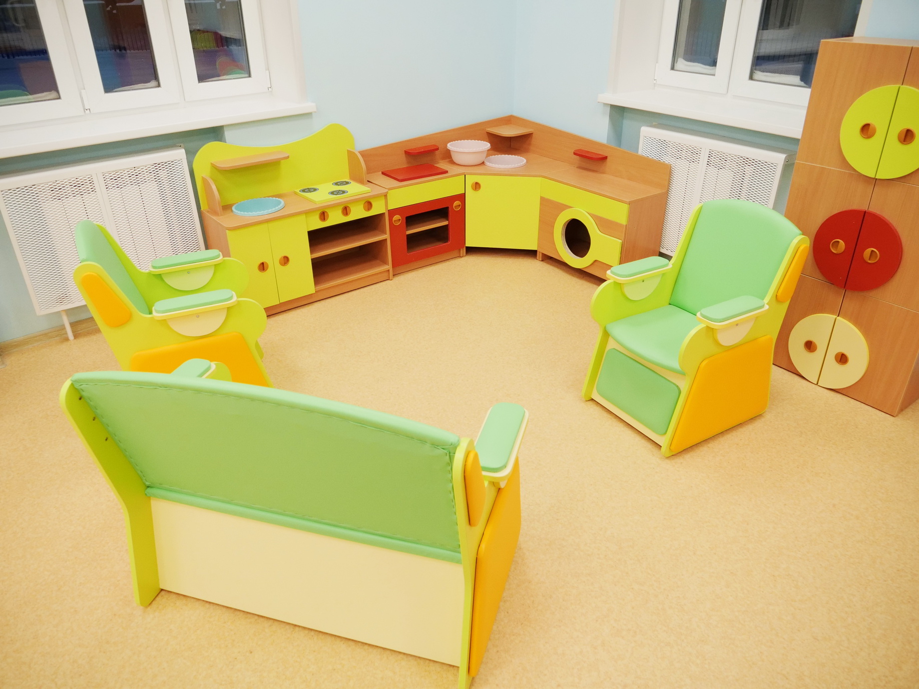 Мебель в ясельную группу детского сада