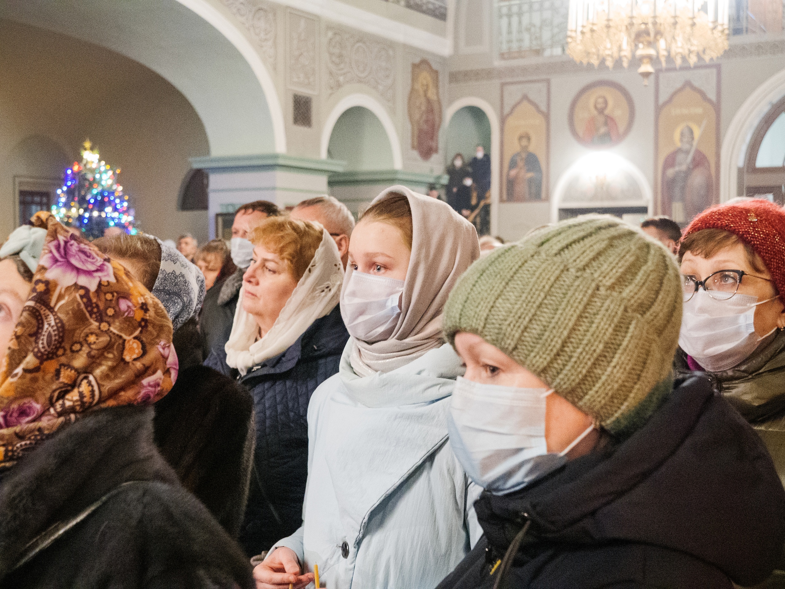 праздник иконы казанской божьей матери в 2022 ноябре. храм иоанна предтечи село ивановское черноголовка. рождество ивановские храм. икона казанской божьей матери 4 ноября 2022. губернатор в церкви.
